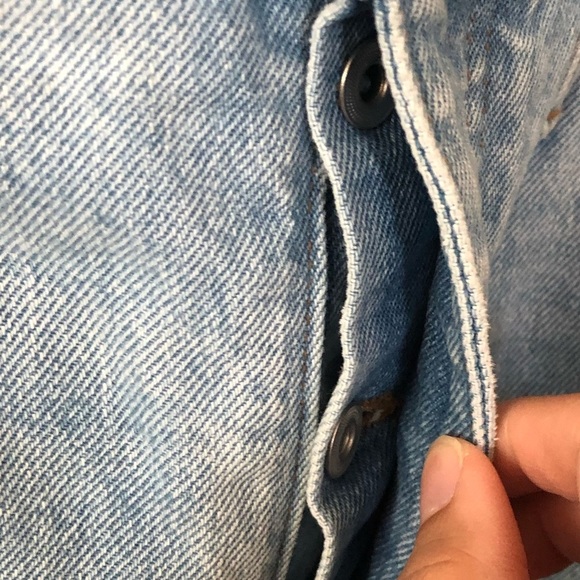 Madewell|Classic straight Jean in distressed style, light wash & high waisted••• - Picture 10 of 16